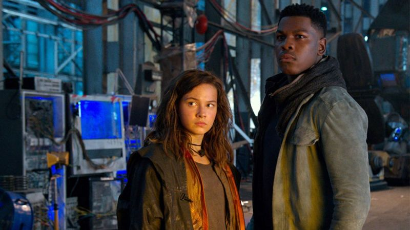 Illustration for article titled He visto Pacific Rim Uprising y es mejor y peor película que la primera, pero mucho menos épica